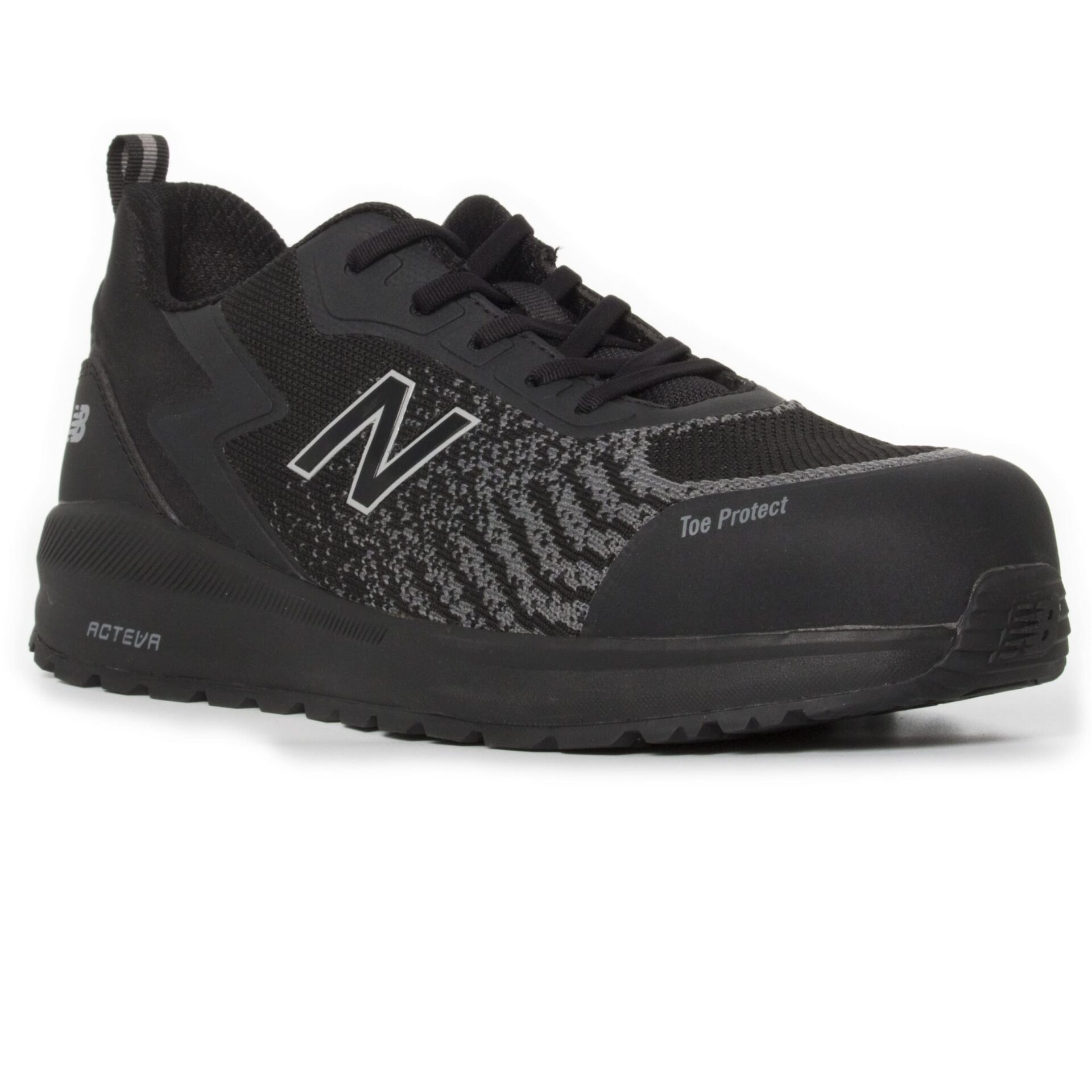 Chaussures de sécurité sans métal S1P SRC Speedware New Balance noires vue de 3/4 face