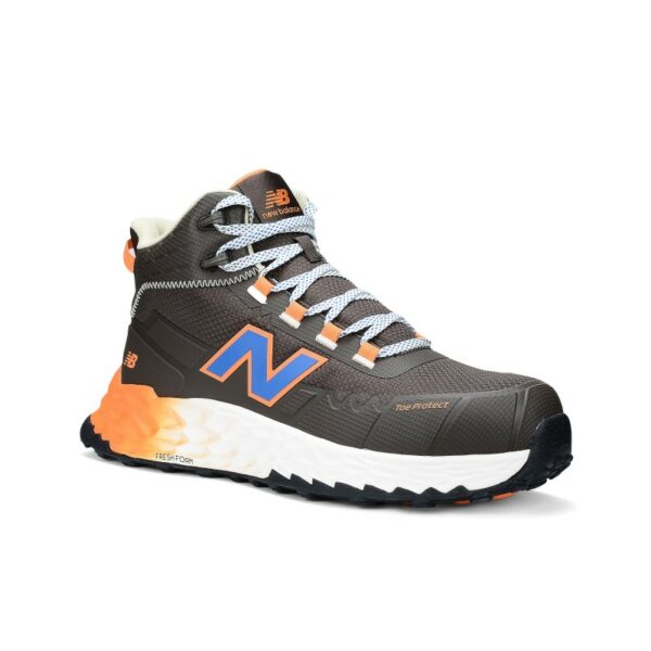 Chaussures de travail montantes Cremorne MID S3L New Balance vue trois quarts cote droit orange